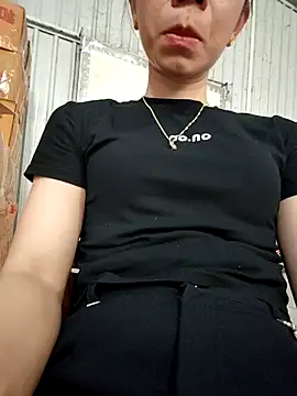 LianLaz online show from March 2, 2026, 5:19 am