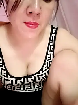 Lily-ross22 online show from July 30, 2026, 3:38 am
