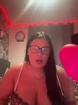 CurvyAyla online show from January 15, 2026, 2:26 am