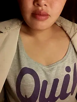 mai-mai-97 online show from December 16, 2025, 7:29 pm