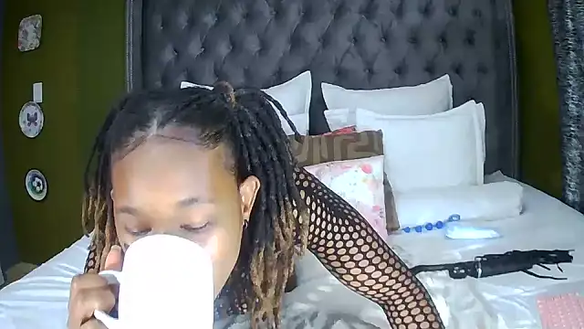 JuicyEbonyGoddess online show from March 11, 2026, 8:58 pm