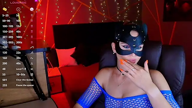  Sweet  Cat  online show from July 9, 2026, 7:35 pm