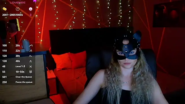  Sweet  Cat  online show from April 30, 2026, 12:01 pm