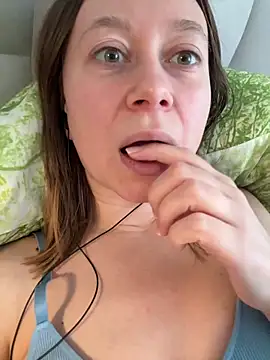 Brooke lover online show from February 20, 2026, 6:26 am