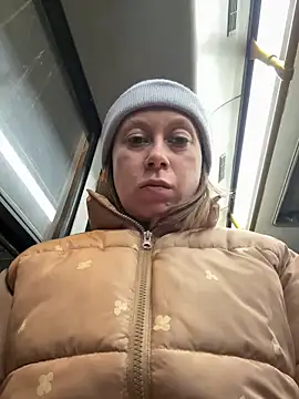 Brooke lover online show from March 17, 2026, 7:06 pm