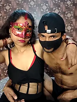 Sexy komal02 online show from April 7, 2026, 12:51 pm