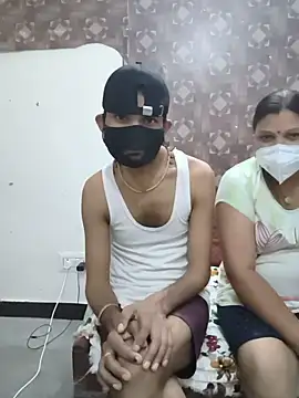 Sexy komal02 online show from July 18, 2026, 5:43 pm