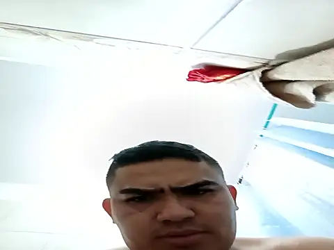 culona2417 online show from December 20, 2025, 8:17 am