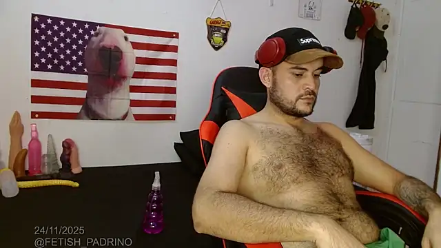 holegape online show from November 25, 2025, 3:07 am