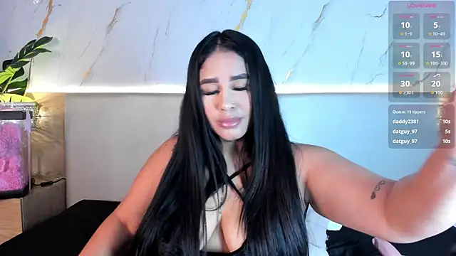 Julietaa 1 online show from July 28, 2026, 12:48 pm