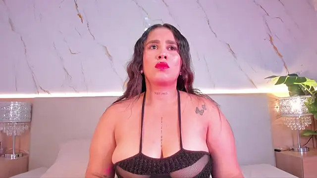 Julietaa 1 online show from December 18, 2025, 11:14 am