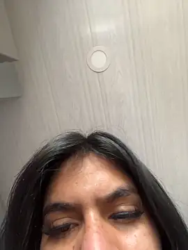 SaraAndrade  online show from March 9, 2026, 2:20 pm