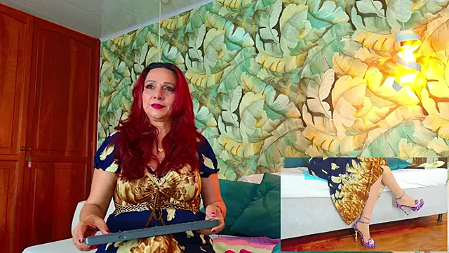 Snapshot of Madame_Angelic_1 chatting on July 16, 2026, 4:09 am Madame Angelic 1 online show from July 16, 2026, 4:09 am
