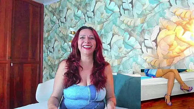 Snapshot of Madame_Angelic_1 chatting on June 24, 2026, 4:22 am Madame Angelic 1 online show from June 24, 2026, 4:22 am