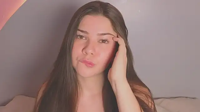 amyvans  online show from March 6, 2026, 8:37 pm