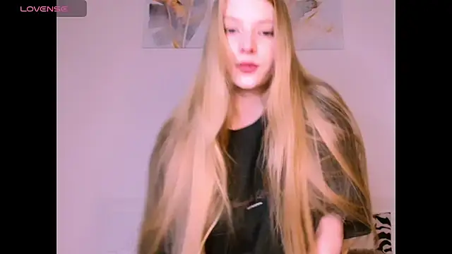  Milana Sparkl75  online show from January 15, 2026, 2:09 pm