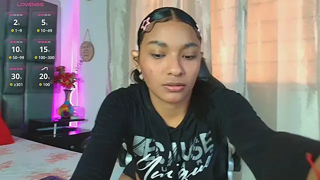 TashaNaughty4u online show from June 11, 2026, 7:33 pm