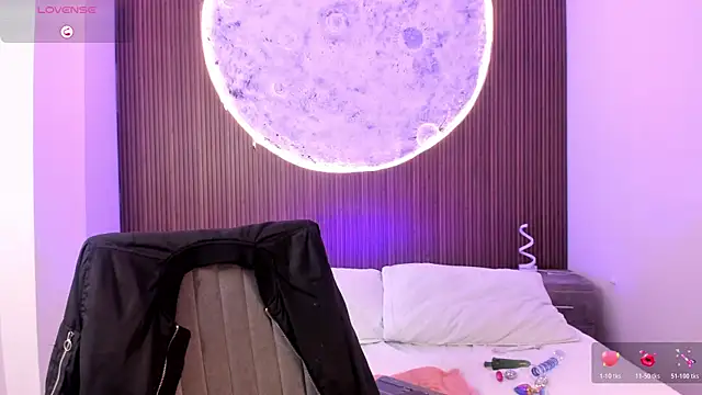 Snapshot of IvannaVolk_ chatting on February 11, 2026, 6:35 am IvannaVolk online show from February 11, 2026, 6:35 am