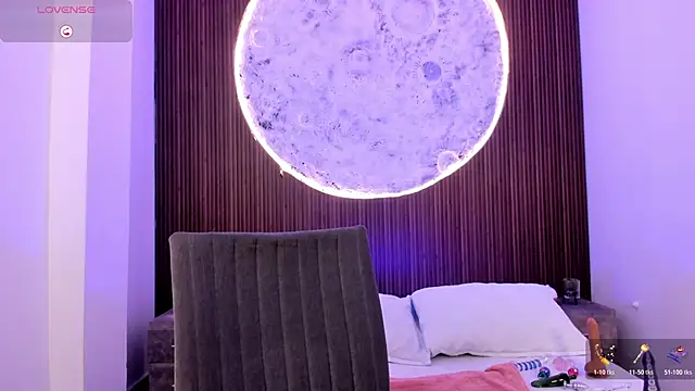 Snapshot of IvannaVolk_ chatting on February 28, 2026, 5:40 am IvannaVolk online show from February 28, 2026, 5:40 am