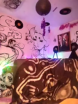 Snapshot of Layla_quinn chatting on February 18, 2026, 12:23 pm Layla quinn online show from February 18, 2026, 12:23 pm