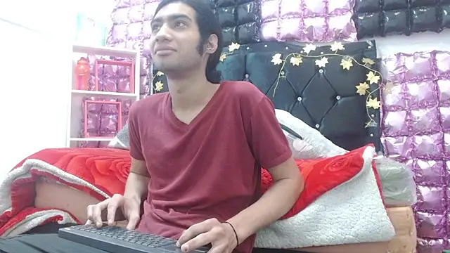 andresdark 07 online show from February 3, 2026, 8:47 pm