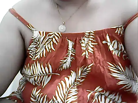 cutechubby online show from May 7, 2026, 11:24 am