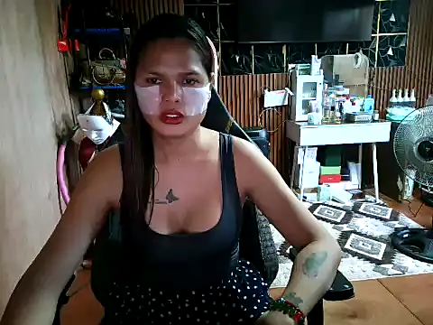 urSweetheart online show from June 30, 2026, 2:00 am