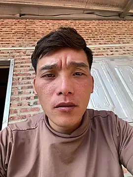 Snapshot of sanu551 chatting on February 5, 2026, 3:24 am sanu551 online show from February 5, 2026, 3:24 am