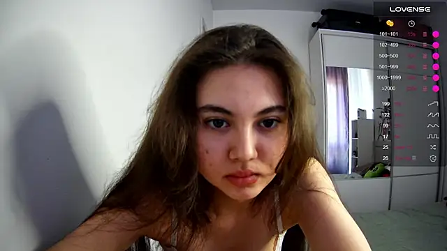 ArianeRandy online show from June 21, 2026, 3:18 pm