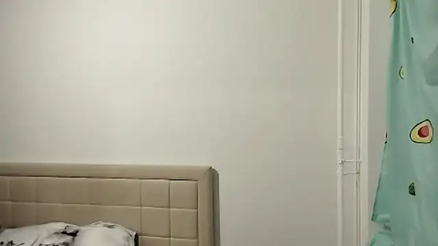 ArianeRandy online show from February 4, 2026, 3:07 pm