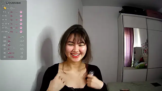 ArianeRandy online show from July 10, 2026, 3:23 pm