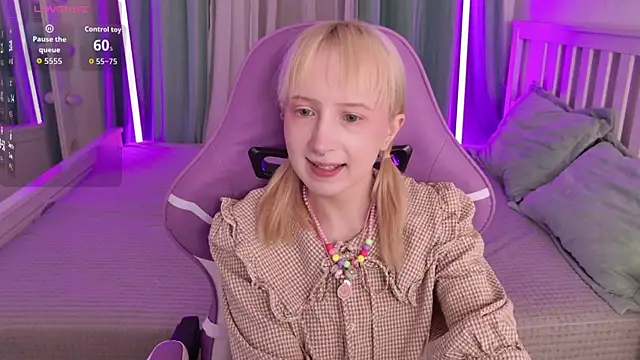  Babyface  online show from July 16, 2026, 1:08 pm