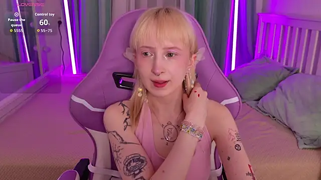  Babyface  online show from July 23, 2026, 2:46 pm