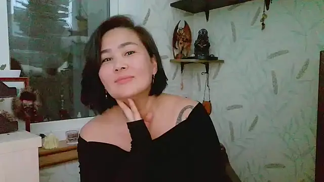 Nettie Allie online show from November 29, 2025, 1:00 pm