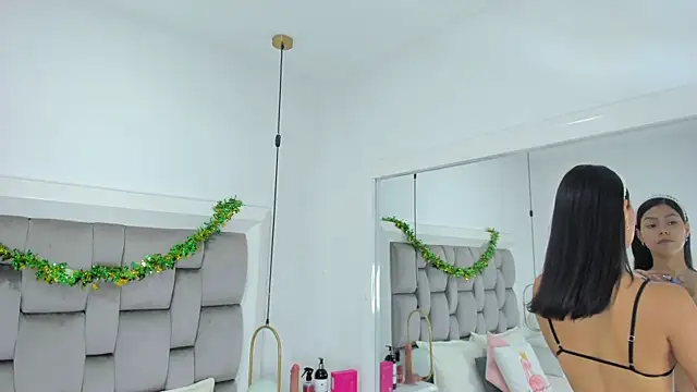 Snapshot of gaby_smit__ chatting on March 17, 2026, 11:57 am gaby smit online show from March 17, 2026, 11:57 am