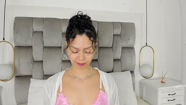 gaby smit   online show from August 5, 2026, 11:37 am