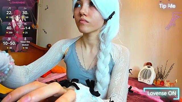 MissKotomissCat online show from February 1, 2026, 7:39 am