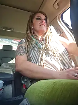 Horny hippie online show from March 13, 2025, 8:32 pm