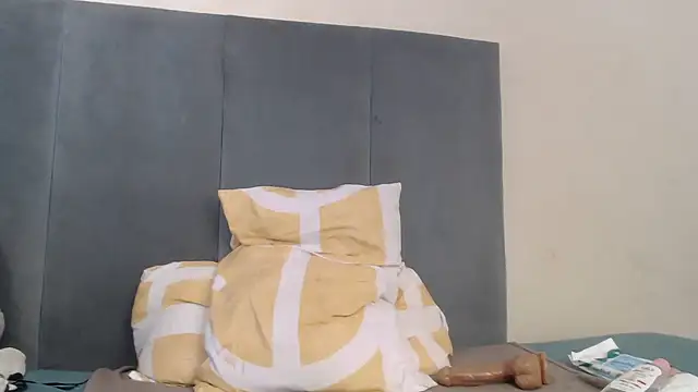 Chocolatebae86 online show from February 4, 2026, 7:03 am