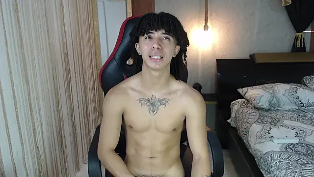 kim curlyy online show from May 8, 2026, 12:53 pm