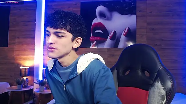 Snapshot of Michaelkoiv chatting on March 7, 2026, 11:27 am Michaelkoiv online show from March 7, 2026, 11:27 am