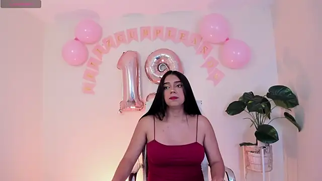 Snapshot of luna_cute__ chatting on February 20, 2026, 8:22 pm luna cute online show from February 20, 2026, 8:22 pm