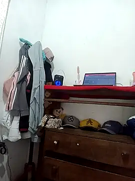 Morena95hot- online show from February 9, 2026, 8:07 pm