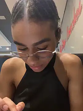 malditaLM online show from April 19, 2026, 4:13 am