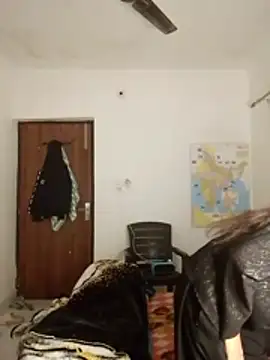 Cute Girl 27 online show from December 13, 2025, 8:04 pm