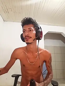 theyllorwillian online show from April 4, 2026, 11:33 pm
