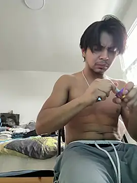 Snapshot of Montana-13 chatting on January 8, 2026, 3:07 pm Montana-13 online show from January 8, 2026, 3:07 pm