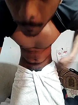 male hub online show from January 6, 2026, 1:37 pm