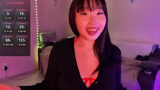 darsywhispers online show from February 3, 2026, 1:38 pm