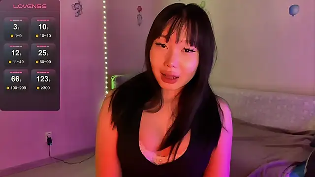 darsywhispers online show from February 1, 2026, 1:53 pm